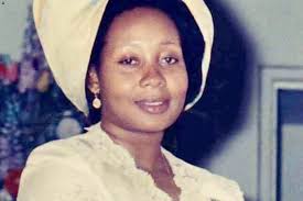 Marie-Antoinette Gbiatibwa Mobutu (RDC, 1941-1977)