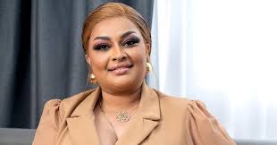Yasmine Reda (Côte d’Ivoire,)